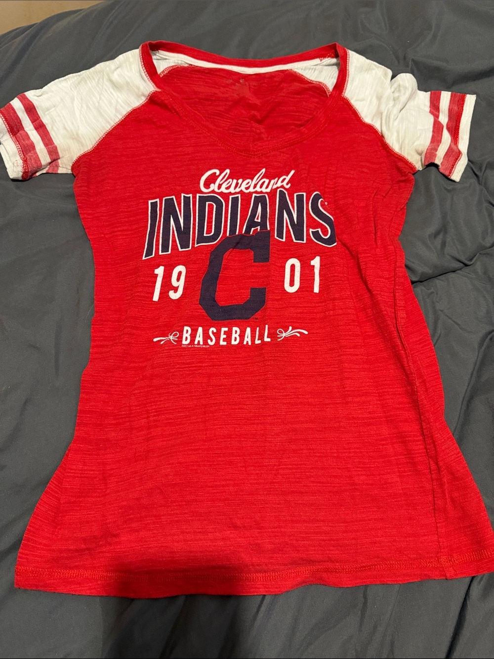 Cleveland Indians Red womens Raglan Baseball Tee
